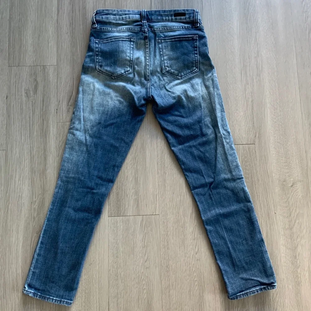 Kut from the Cloth Reese Ankle Straight Leg Distressed Jeans Blue - Picture 6 of 7